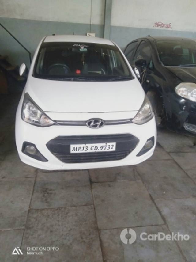https://stimg2.cardekho.com/images/usedcarimages/large/2-2023/3609778/IMG20221021144410[1].jpg?imwidth=6400